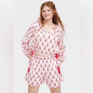 Roller Rabbit bouquet side tie, shorts. - medium